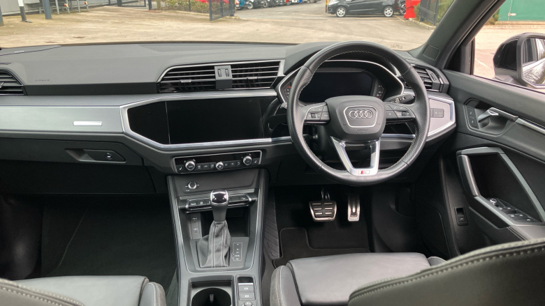 Audi Q3 35 TFSI S Line 5dr S Tronic Petrol Estate